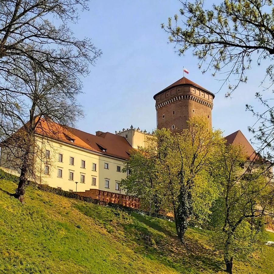 Hotel Wawel Krasków Εξωτερικό φωτογραφία